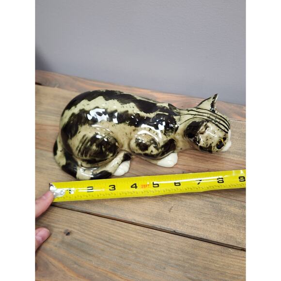 Vintage Andrea Sadek Porcelain Figurine Cat Lying Down Made in Japan 9" - Picture 8 of 8
